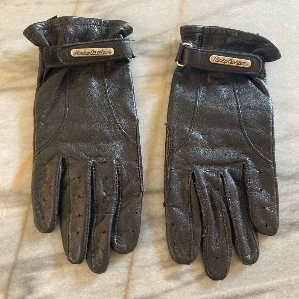 Harley Davidson Leather Gloves New! SZ S Velcro wrist closures! Padded palms!